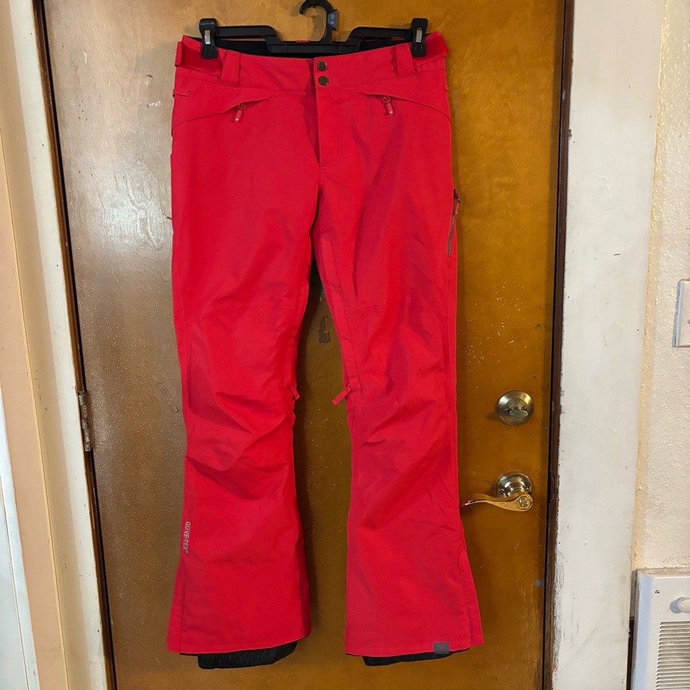 Roxy Gortex snowboarding pants. Small - image 1